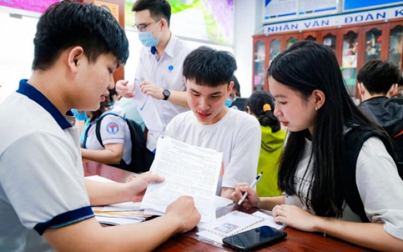 Việc nhiều trường học tăng học phí đã ảnh hưởng tới CPI của Nhóm giáo dục, qua đó tác động mức tăng CPI chung