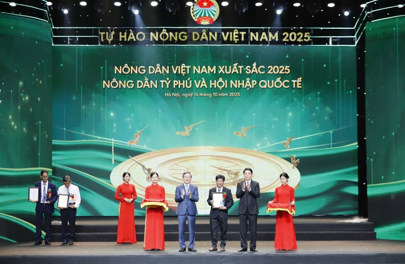 Nông dân Việt thành tỷ phú và hội nhập quốc tế