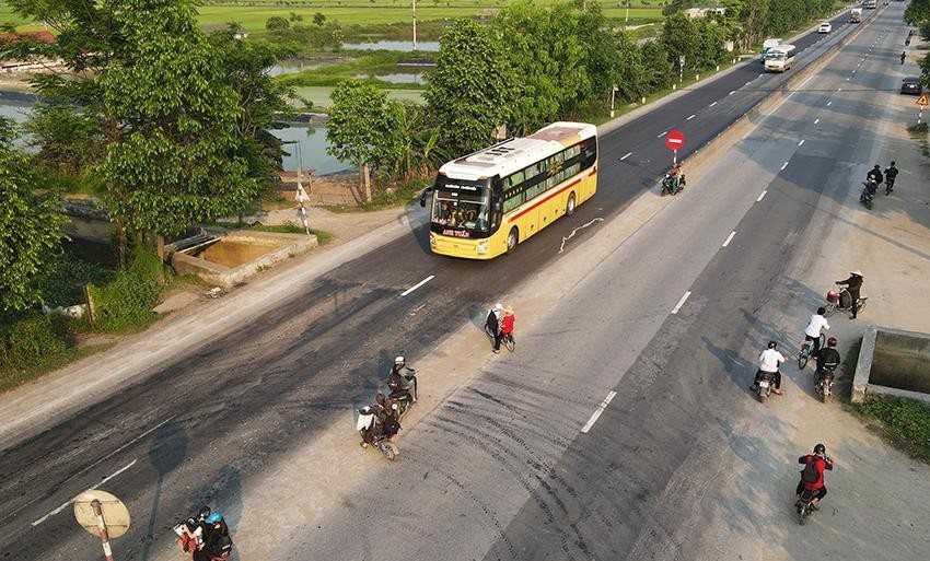 Một đoạn Quốc lộ 1 qua Hà Tĩnh. Ảnh: Báo Hà Tĩnh.