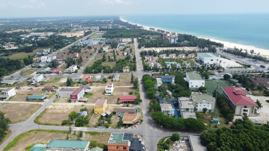 Dự án đường ven biển 600 tỷ đồng thi công cầm chừng