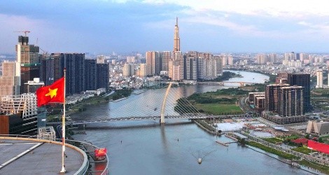 Góp ý Văn kiện Đại hội Đảng XIV: TP.HCM và sự lựa chọn “bây giờ hoặc không bao giờ” 