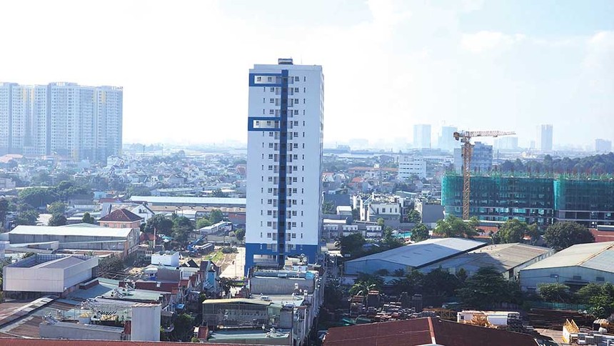 Tại các thành phố lớn, nhu cầu mua nhà ở xã hội áp đảo so với thuê. Trong ảnh: Một dự án nhà ở xã hội tại Dĩ An (TP.HCM) 