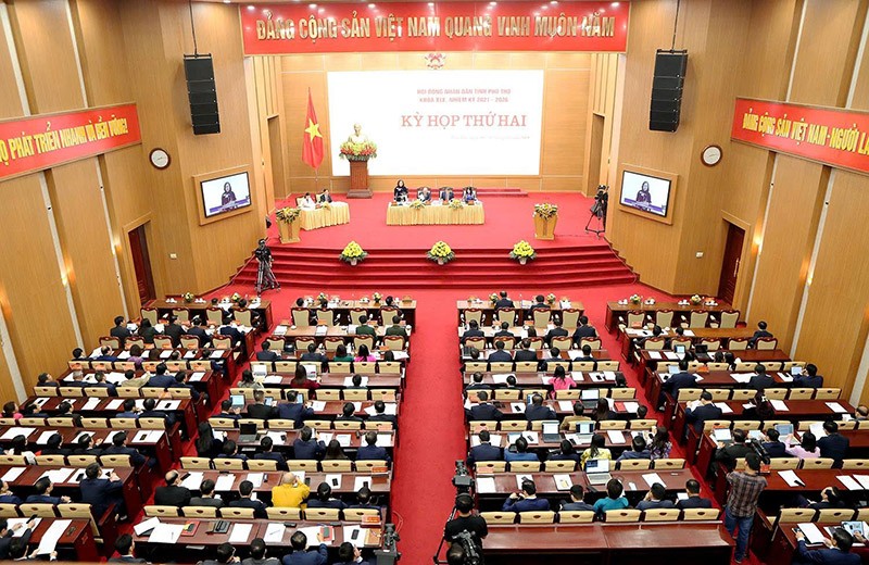 Quang cảnh cuộc họp.