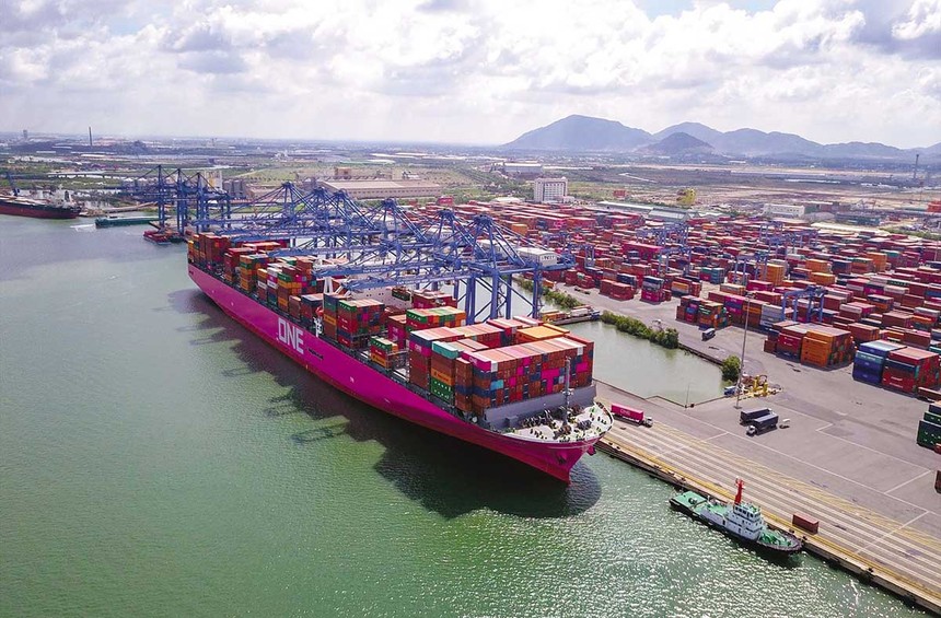 Việc đề xuất miễn thu phí hạ tầng cảng biển tại Bình Dương và Bà Rịa - Vũng Tàu cho thấy, nỗ lực của TP.HCM trong việc tháo gỡ nút thắt chi phí logistics, tái phân bổ luồng hàng và nâng cao năng lực cạnh tranh vùng 