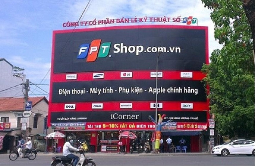 Chưa gom đủ cổ phiếu, lãnh đạo FPT Retail (FRT) đăng ký mua tiếp 200.000 cổ phiếu