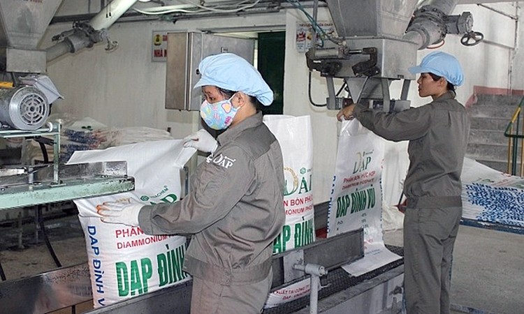 DAP – Vinachem (DDV) vượt 60% mục tiêu lợi nhuận cả năm sau 6 tháng