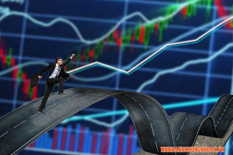 Góc nhìn chuyên gia tuần mới: Dòng tiền sẽ quay lại 