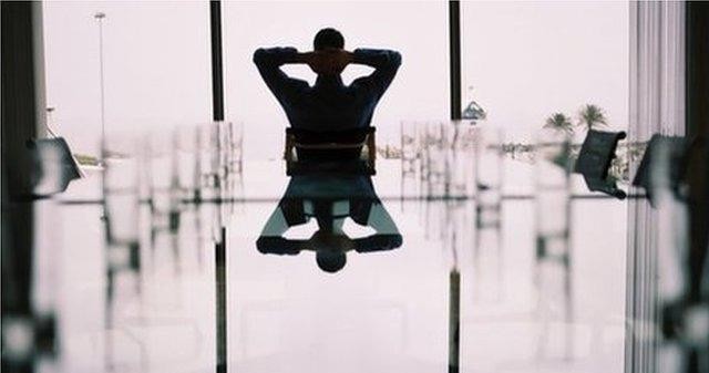 Những hợp đồng tín dụng nhỏ cũng được lãnh đạo ngân hàng soi xét kỹ 
(Ảnh minh họa)