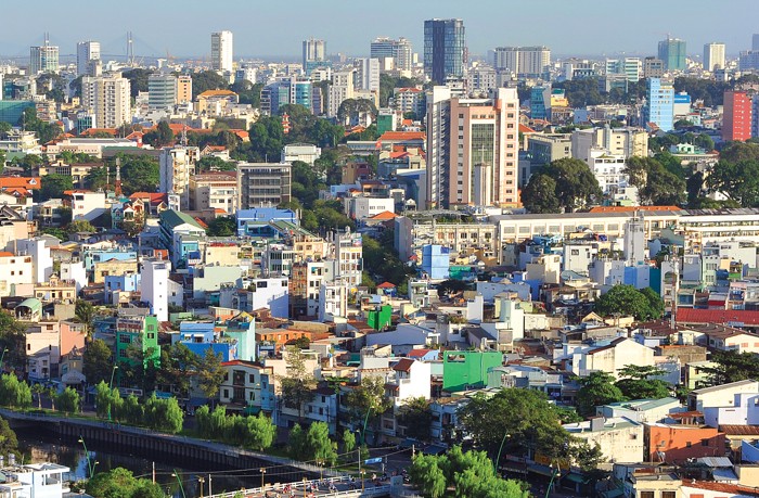 Nhà phố tại TP. HCM rục rịch tăng giá trở lại.
Ảnh: Lê Toàn