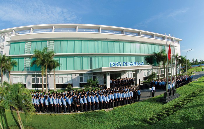 DHG có 12 công ty con chuyên về phân phối, 24 chi nhánh và trên 22.000 khách hàng tại 63 tỉnh, thành
