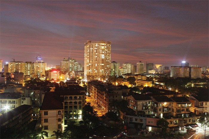 Thị trường bất động sản 2015 được kỳ vọng sẽ tiếp tục duy trì sự hồi phục khi 2 đạo luật quan trọng liên quan đến địa ốc có hiệu lực.
Ảnh: Hoài Nam