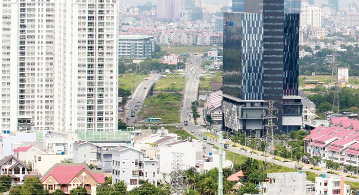 Thị trường bất động sản phía Nam năm qua bất ngờ có chuyển biến tích cực, vượt qua mọi dự đoán của giới chuyên gia.
Ảnh: Lê Toàn