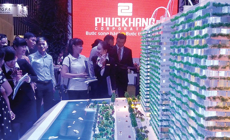 Phúc Khang có gian hàng hoành tráng nhất tại Vietbuild năm nay.
Ảnh: Trung Kiên
