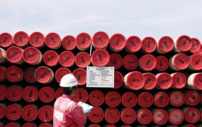 Trước tình hình số giếng khoan dầu giảm mạnh, DMC đặt chỉ tiêu kinh doanh 2016 giảm mạnh so với năm 2015
