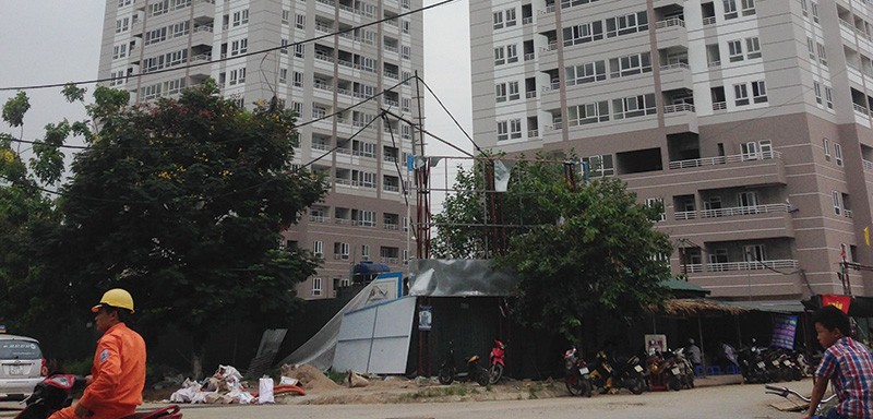 Nhiều khách hàng mua nhà tại Dự án CT1 Vân Canh bức xúc trước cách làm của chủ đầu tư AZ Land