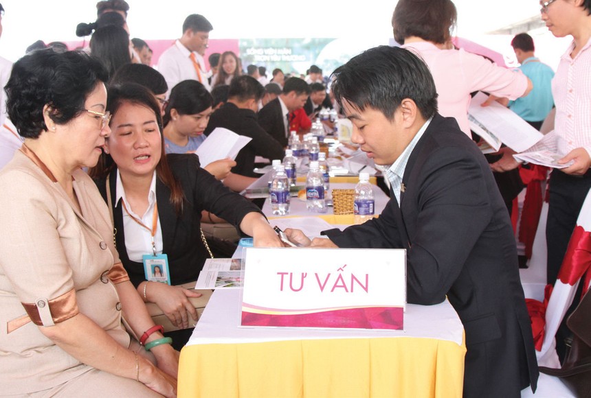 Thị trường căn hộ TP.HCM có dấu hiệu sôi động trở lại trong tháng 3 sau 2 tháng chững lại. Ảnh: Gia Huy
