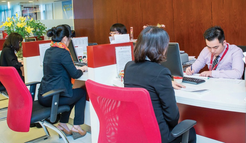 Sản phẩm bảo hiểm liên kết chung đang thu hút nhiều người tham gia