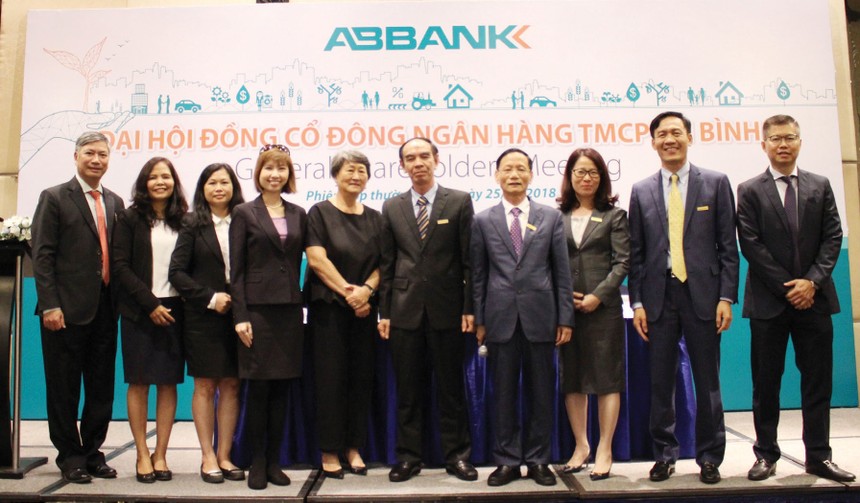 Đại hội cổ đông ABBANK năm 2018 đã bầu thành viên HĐQT và Ban Kiểm soát nhiệm kỳ mới (2018-2022)

