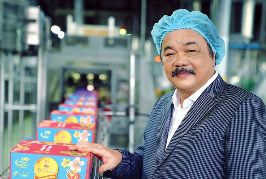 "Sự trong sáng, tri thức, bản lĩnh 
và lòng tự tin của một doanh nhân hướng tới tương lai mới giúp ta ngẩng cao đầu trong thế giới phát triển hội nhập".
