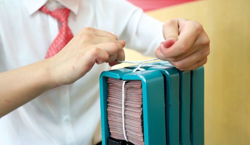 Tín dụng vào bất động sản, chứng khoán... tiếp tục được siết chặt trong những tháng cuối năm 
