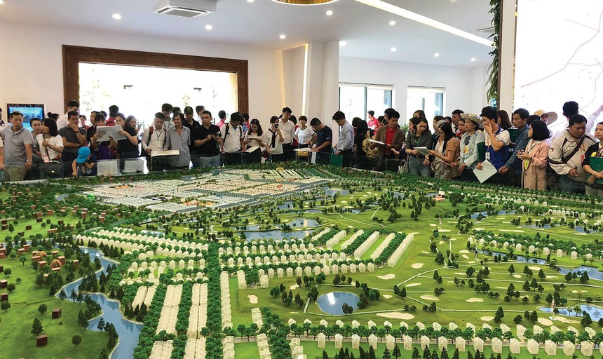 Năm 2019, hầu hết doanh nghiệp bất động sản đều 
có kế hoạch phát triển dự án tại các tỉnh lân cận TP.HCM. Ảnh: Gia Huy