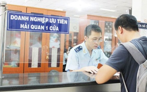 Giới kinh doanh đang tiếp tục chờ đợi các công bố cắt giảm điều kiện kinh doanh, thủ tục kiểm tra chuyên ngành. Ảnh minh họa. Nguồn: Internet