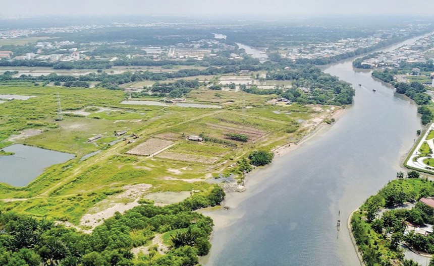 Dự án Khu dân cư Bắc Phước Kiển do Công ty Quốc Cường Gia Lai nhiều năm liền vẫn còn nằm trên giấy vì vướng đất xen cài