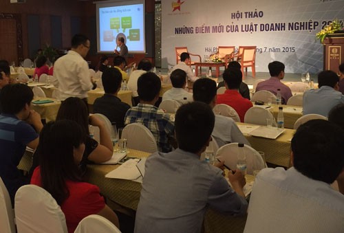 Thực thi Luật Doanh nghiệp sửa đổi, doanh nghiệp phải coi trọng cổ đông hơn