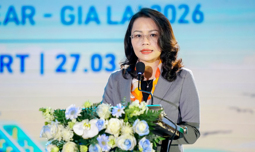 Bà Hương Trần Kiều Dung, Phó chủ tịch thường trực Tập đoàn FLC chia sẻ tại sự kiện.