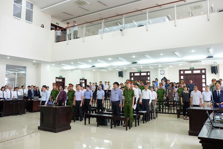 Y án sơ thẩm, ông Đinh La Thăng lĩnh 13 năm tù giam