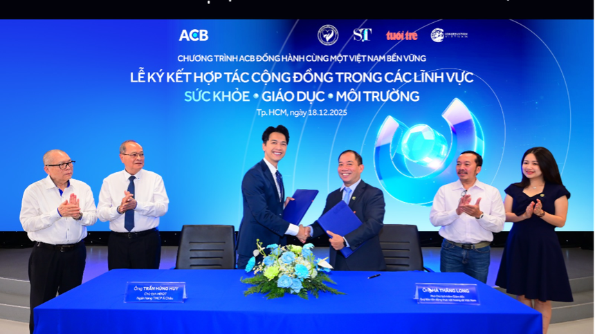Năm 2025, ACB công bố mô hình PTBV, thông qua loạt thỏa thuận hợp tác dài hạn trong các lĩnh vực sức khỏe, giáo dục, môi trường.