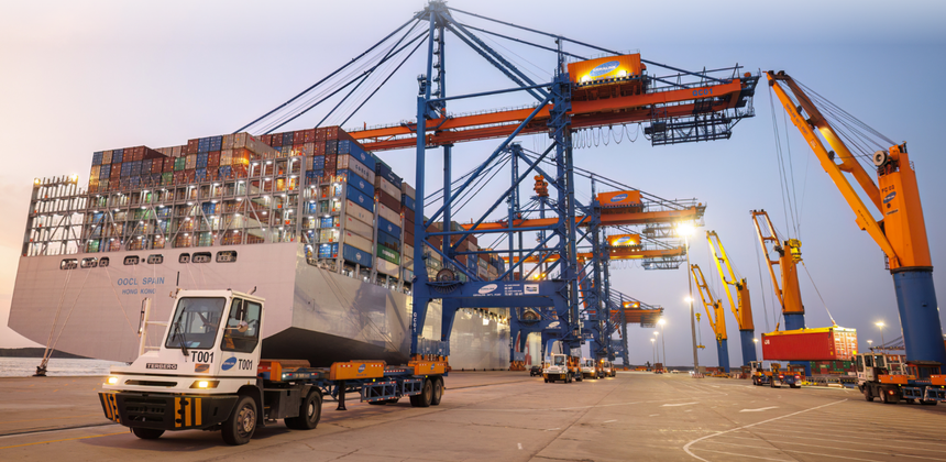 Tăng trưởng lợi nhuận của doanh nghiệp niêm yết ổn định, nhóm ngân hàng giảm tốc