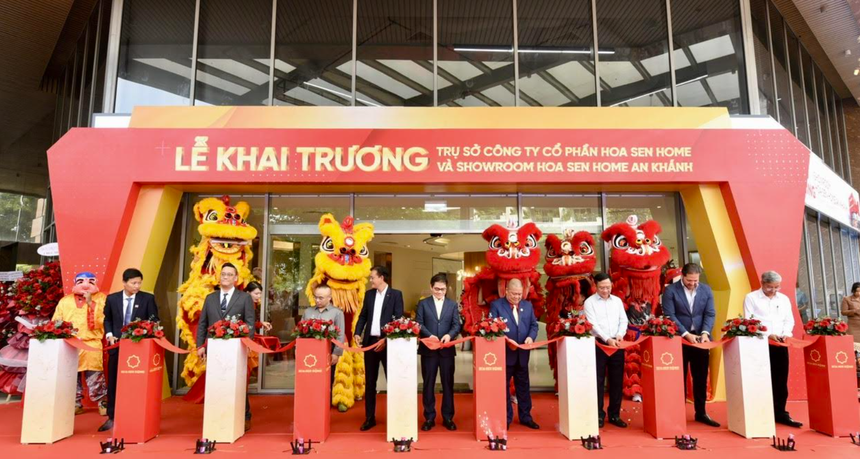 Hoa Sen Home khai trương trụ sở tại Sala, phát triển 165 siêu thị trong năm nay, hợp tác phát triển 20.000 nhà ở xã hội