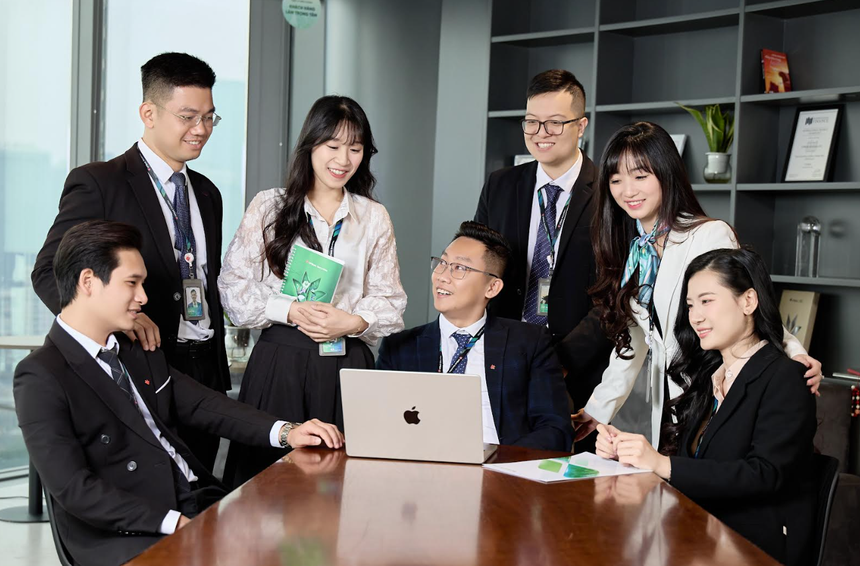 Ông Vũ Hữu Điền từ nhiệm thành viên HĐQT Chứng khoán VPBank (VPX)