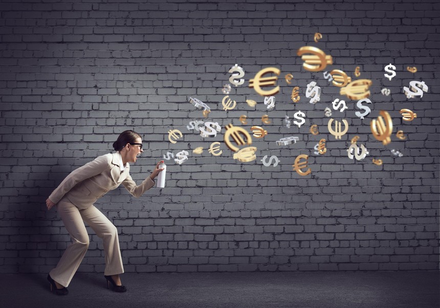 Top 10 cổ phiếu tăng/giảm mạnh nhất tuần: Tân binh VPL rực sáng