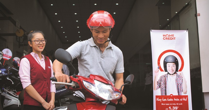 Ngày 28/2/2024, Ngân hàng SCB X (đến từ Thái Lan) đã xác nhận việc mua lại 100% vốn điều lệ của Home Credit Việt Nam.