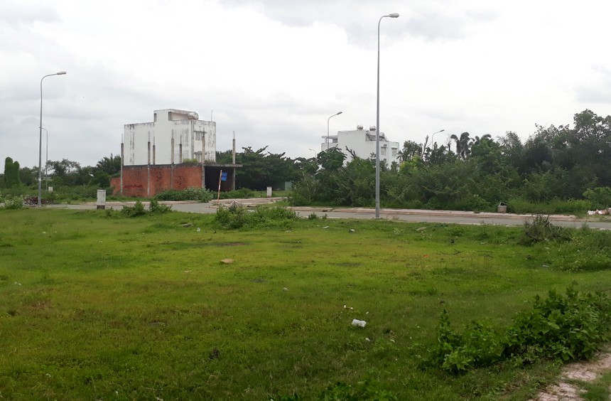 Một khu đất đang chờ tách thửa ở TP. Thủ Đức.