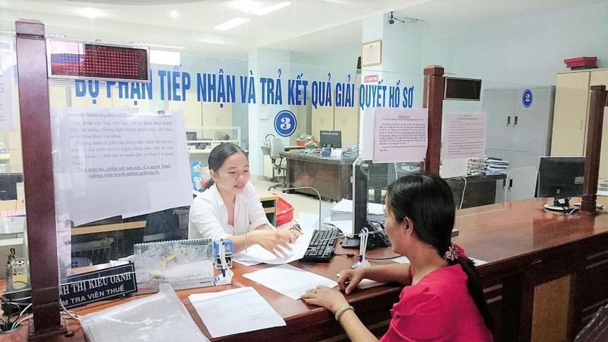 Ngành Thuế đang tiếp tục rà soát, cắt giảm, đơn giản hóa thủ tục hành chính thuế theo hướng toàn diện và hiệu quả hơn. Ảnh minh họa