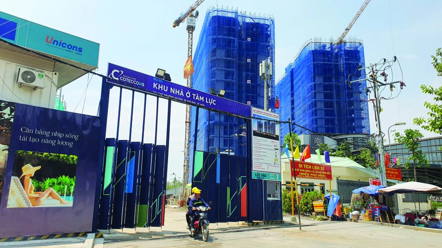 Phân khúc căn hộ TP.HCM đang trùng xuống. Ảnh: Lê Toàn.