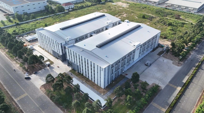 Một dự án nhà xưởng cao tầng vừa mới được bàn giao cho khách thuê tại Đồng Nai. Ảnh: Bình Minh.