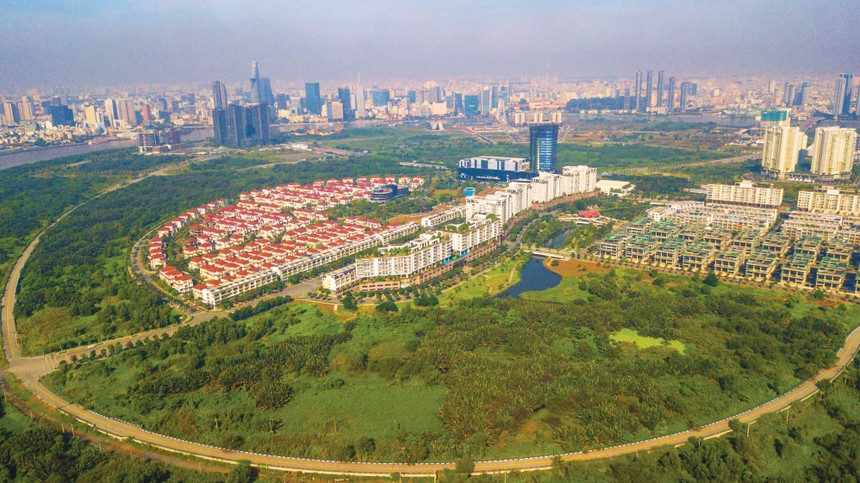 Sản phẩm shophouse tại Khu đô thị Sala Thủ Thiêm có giá hơn 1 tỷ đồng/m2. Ảnh: Lê Toàn.