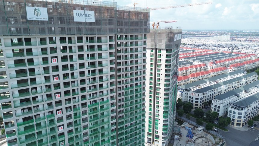 Trong quý III/2025, giá căn hộ tại Hà Nội tăng mạnh hơn so với TP.HCM. Ảnh: Dũng Minh.