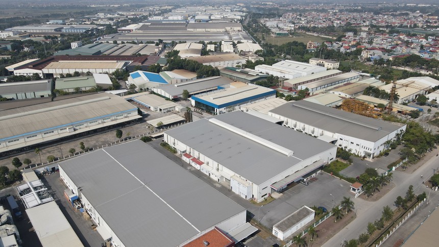 Với nhà xưởng xây sẵn, doanh nghiệp có thể nhanh chóng đưa nhà máy, dây chuyền sản xuất vào vận hành. Ảnh: Dũng Minh.