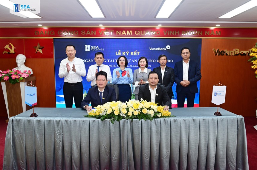 Lễ ký kết hợp tác chiến lược giữa đại diện Seaholdings và VietinBank.