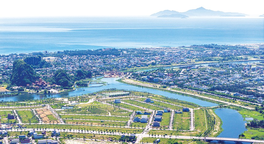 Thị trường miền Trung cũng chứng kiến sự trở lại của phân khúc đất nền sau thời gian dài trầm lắng. Ảnh: Ngọc Tân.