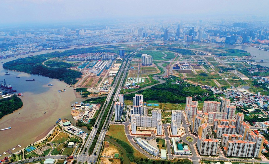 Khu căn hộ tái định cư Thủ Thiêm nhìn từ trên cao. Ảnh: Lê Toàn.