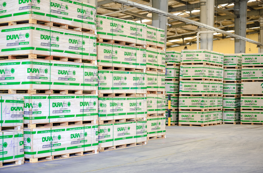 Saint-Gobain tiên phong sử dụng nhiên liệu sinh khối vào sản xuất tấm xi măng xanh