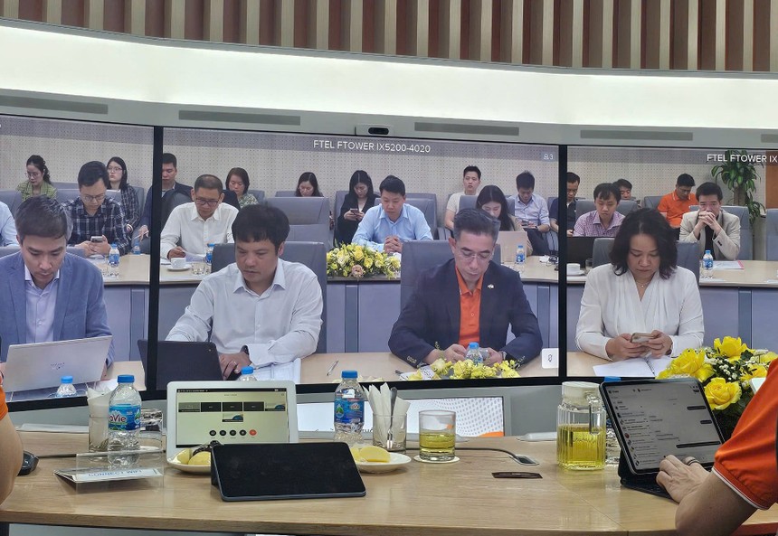 ĐHĐCĐ FPT Telecom (FOX): Cổ đông lo ngại sự xuất hiện của SpaceX sẽ ảnh hưởng tới Công ty 