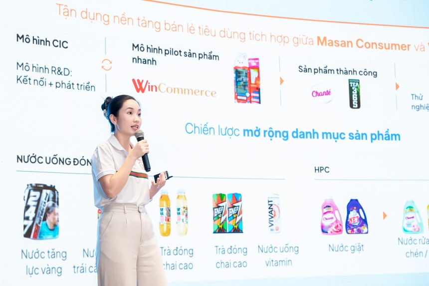 Bà Nguyễn Trương Kim Phượng chia sẻ tại sự kiện Roadshow MCH