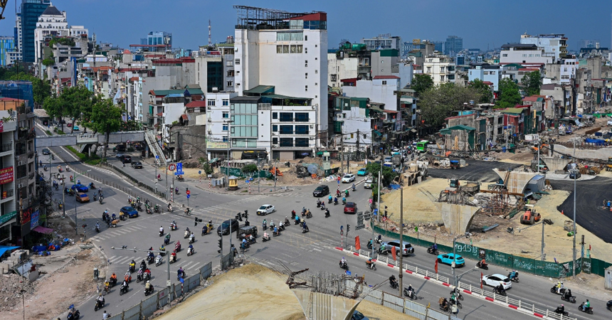 Dự án đường Vành đai 1 đoạn Hoàng Cầu - Voi Phục phấn đấu thông xe toàn tuyến trước dịp 2/9